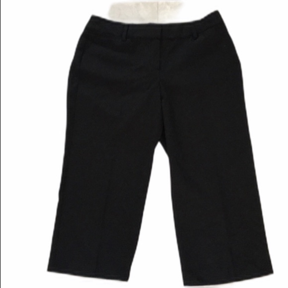 🆕 Valerie Stevens Black Curvy Fit Capri 12